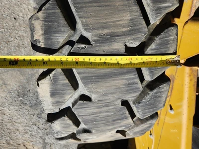 Used 2013 CATERPILLAR 262C2 Skid Steer Loaders New York US | Abele Tractor #1343058