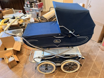 Used PEREGO ANTIQUE BABY BUGGY  / STROLLER Estate & Personal Property Indiana US | Miedema Asset Management Group #1341926