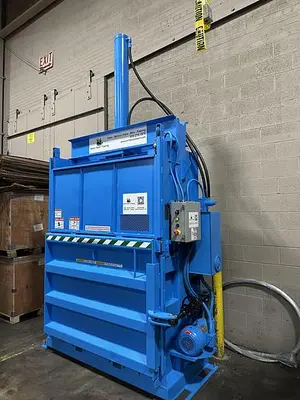 USED HARMONY M60CB VERTICAL BALER