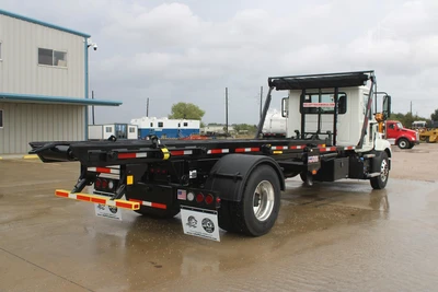 New | in-Stock 2025 MACK MD6 Rolloff Trucks Texas US | Roll Off Truck World #1491872