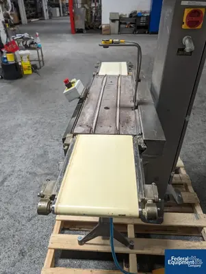 USED Mettler Toledo Mettler Toledo Scale , Model 2L