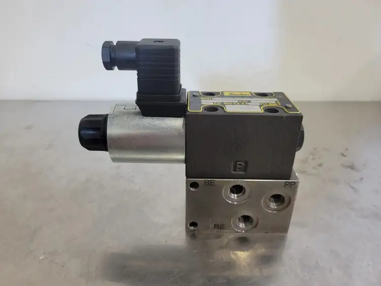New | in-Stock PARKER D1VW009KNJW4 Parts (Hydraulics and Pneumatics) British Columbia CA | Lenmark #265425