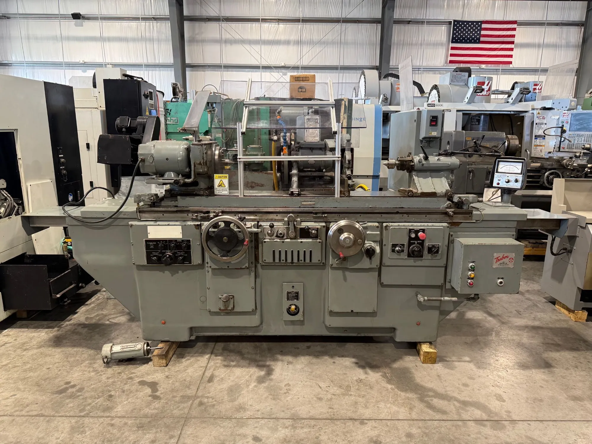 BROWN & SHARPE 1440U Universal Cylindrical Grinder OD/ID 1982’ #8246