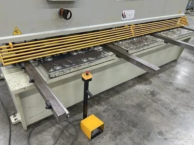 USED U.S. INDUSTRIAL US 1025