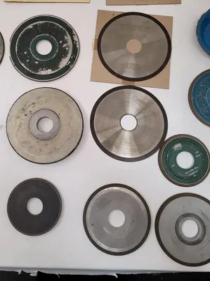 Used UNSPECIFIED DIAMOND GRINDING WHEEL Grinding Wheels Kentucky US | Aucto #1315890