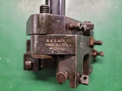 USED BROWN & SHARPE 215-122