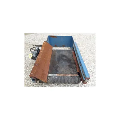 Used 35" Wide x 4' Long Traveling Belt Feeder