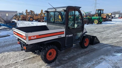USED 2009 BOBCAT TOOLCAT 5600