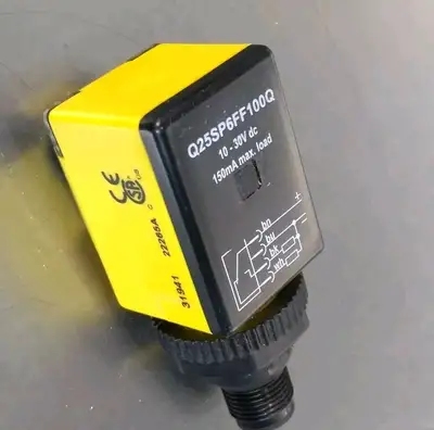 Banner Q25SP6FF100Q Photoelectric Sensor Loc5B5/6