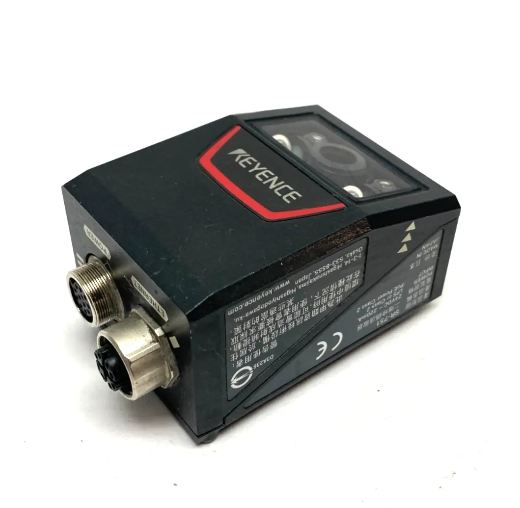 USED KEYENCE ETHERNET COMPATIBLE 2D CODE READER, MEDIUM DISTANCE TYPE