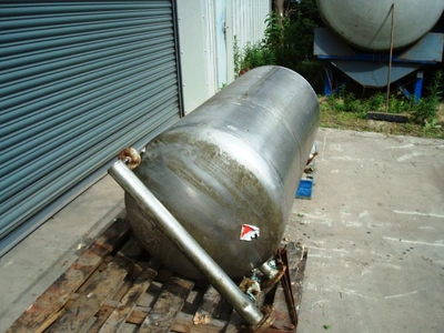 850 L S/S Horizontal Tank