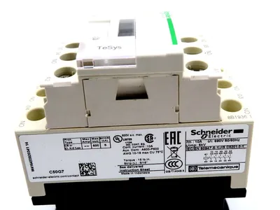 NEW SCHNEIDER ELECTRIC CAD50G7 CONTROL RELAY