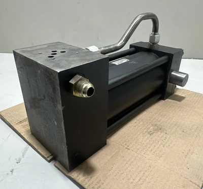 Used Parker 05.00 CD2HXKTVS23AC 9.000 Cylinders Indiana US | J&J Industrial Supply #1310761