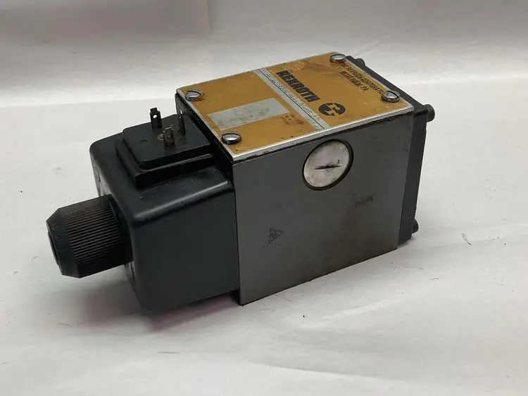 Used REXROTH 4WE10Y31/CW110N9Z45/V Solenoid Valves Ohio US | Surplus Asset Holdings #1578912