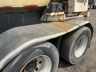 Used 1997 VOLVO WG64T Water Trucks Michigan US | Miedema Asset Management Group #1304692