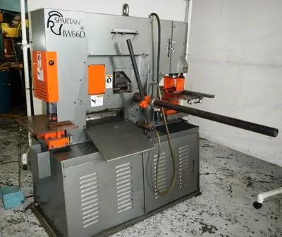 ARMSTRONG BLUM/ SPARTAN MODEL IW66D HYDRAULIC IRONWORKER