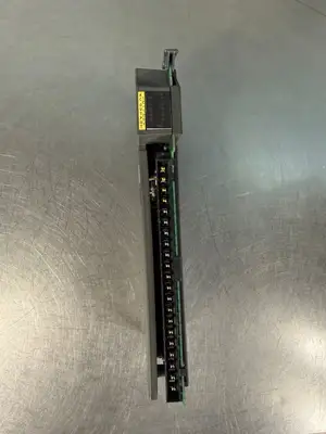 Allen Bradley 1771-0AD /C Ac Output Module 10-138 Vac Rev F01 (7.3.5)