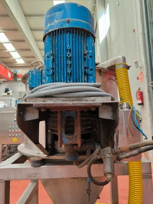 Guinard C-30 PHLB continuous screening centrifuge, SS.
