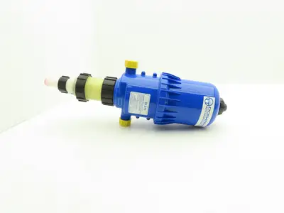 Dosatron DI 210 Water Powered Consistent Chemical Dispenser 3/4" NPT