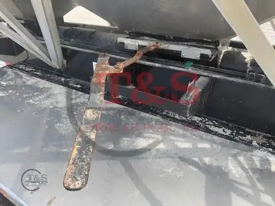 Used 2021 RAY-MAN _UNKNOWN_ Grain Hopper Trailers Illinois US | T&S Trailer Pool #1509392
