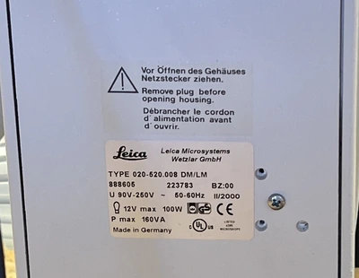 Item# L182 Leica DMLM Upright Materials Microscope