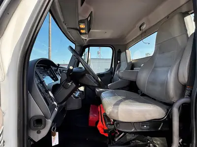Used 2015 FREIGHTLINER 108SD Service & Utility Trucks Florida US | Truck and Van Outlet #1509214