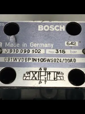 USED BOSCH 0 810 090 102