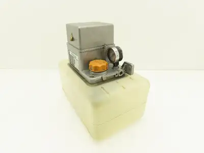 Used SHOWA _UNKNOWN_ Lubrication Equipment Indiana US | Arrow Industrial #1187141