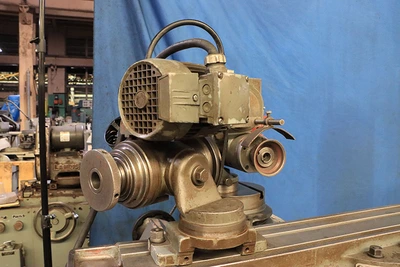 Used 1975 Cincinnati-Milacron No. 2, MT, Power Workhead, Tilt Wheelhead, Tool & Cutter Grinders New Jersey US | Machinery Values #1266784
