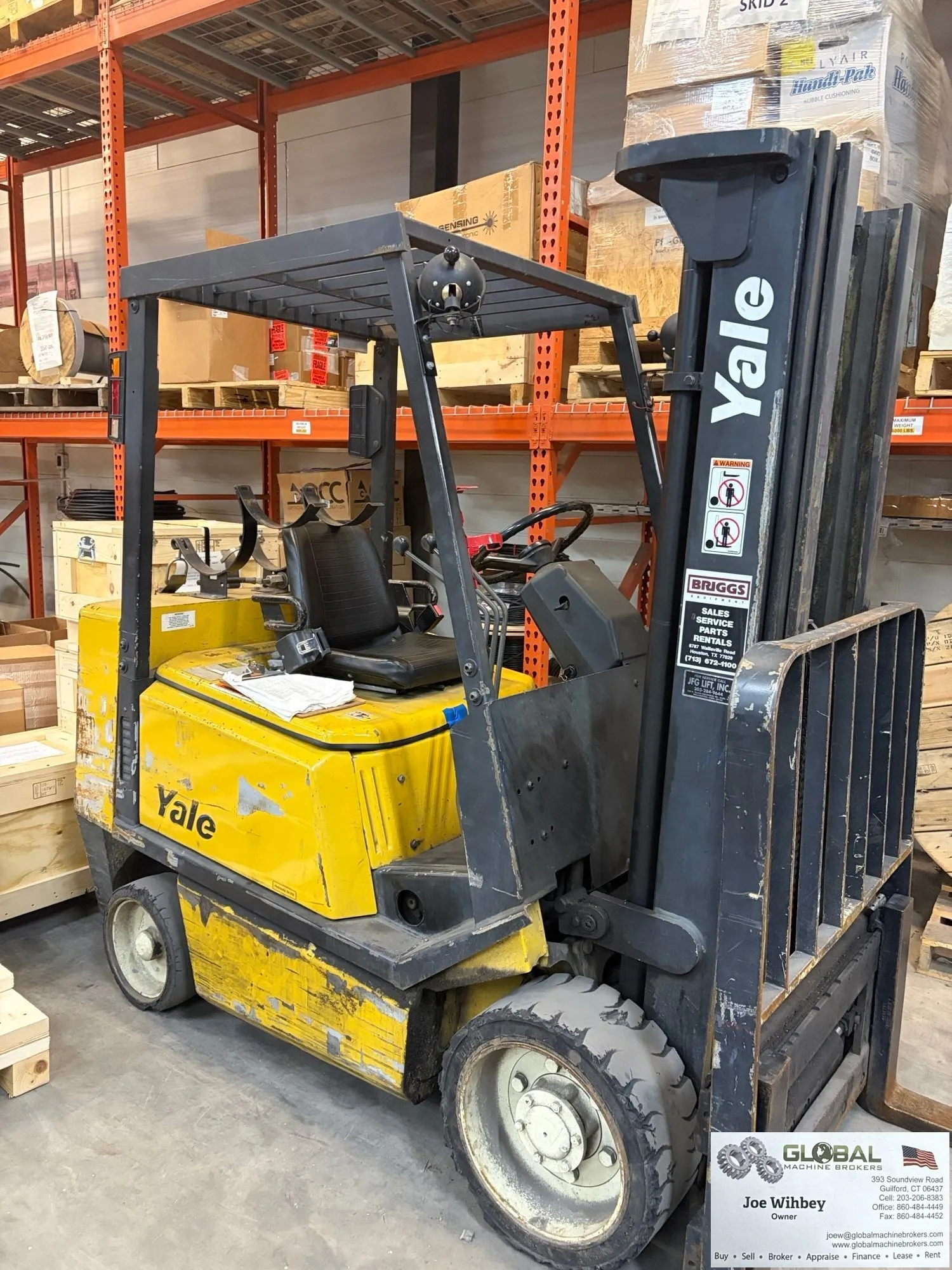 Yale GC050TFNUAF083 5,000lb Capacity LPG Forklift 188" Lift, w/ Side Shift