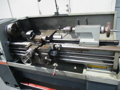 15" x 50" Clausing Colchester, Lathe, In/Mm, 2000 RPM, 9.5" swing over cross slide, 2000 RPM, 7.5 HP