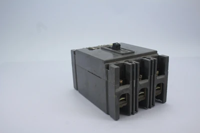 Used Westinghouse HFB3020600VAC Circuit Breakers California US | Davliegogo LLC #1705747