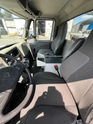 Used 2010 INTERNATIONAL DURASTAR 4300 Misc Trucks Washington US | Puget Sound Truck Sales #1541002