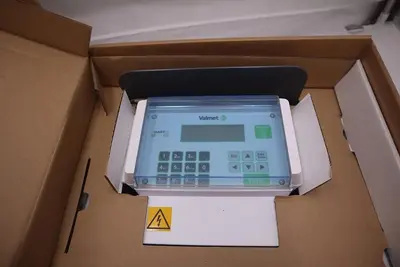 NEW  VALMET CONSISTENCY ANALYZER TCU CORMEC5 K05165 V4.2 STOCK G443