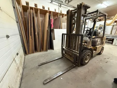 CATERPILLAR GP25 Forklifts | ListingHippo (3)