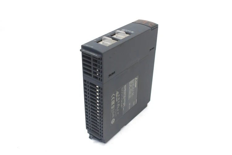 Used MITSUBISHI QJZ71GF11-T2 Programmable Logic Controllers | Industrial Parts R Us Inc. #358898