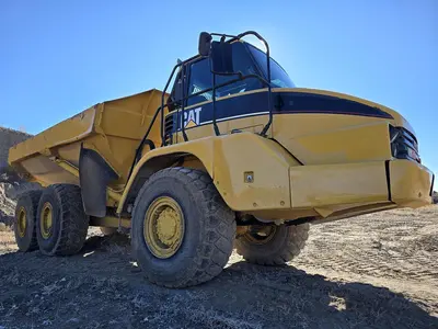 USED CATERPILLAR 730