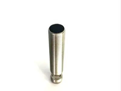 USED BALLUFF INDUCTIVE PROXIMITY SENSOR CYLINDRICAL 4MM RANGE
