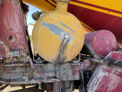 Used 2001 ADVANCE 5 AXLE Concrete Mixer Trucks Michigan US | Miedema Asset Management Group #1579194