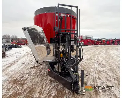 Used CLOVERDALE _UNKNOWN_ Feeder Wagons Iowa US | Keast Enterprises #1360109