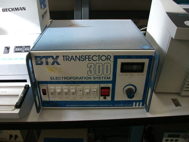 Used BTX _UNKNOWN_ Electrophoresis California US | Biotech Equipment Sales #1464336