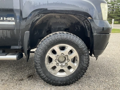 USED 2011 GMC SIERRA 2500