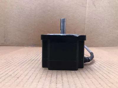 LIN Engineering 8718S-35S-01RO Hybrid Stepper Motor 051315 5.88A 1.8°
