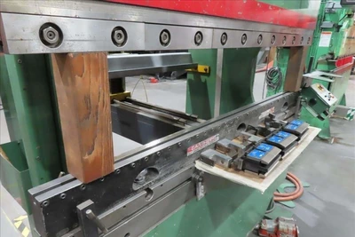 Used Cincinnati 60CB11 Press Brakes British Columbia CA | Coast Machinery Group #1291746