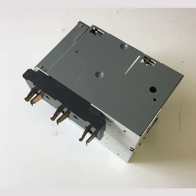 Allen Bradley 2100 Series 12" Bucket With Breaker and Starter