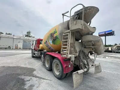 Used 2017 MACK GRANITE GU813 Concrete Mixer Trucks Delaware US | Proxy Equipment #1388942