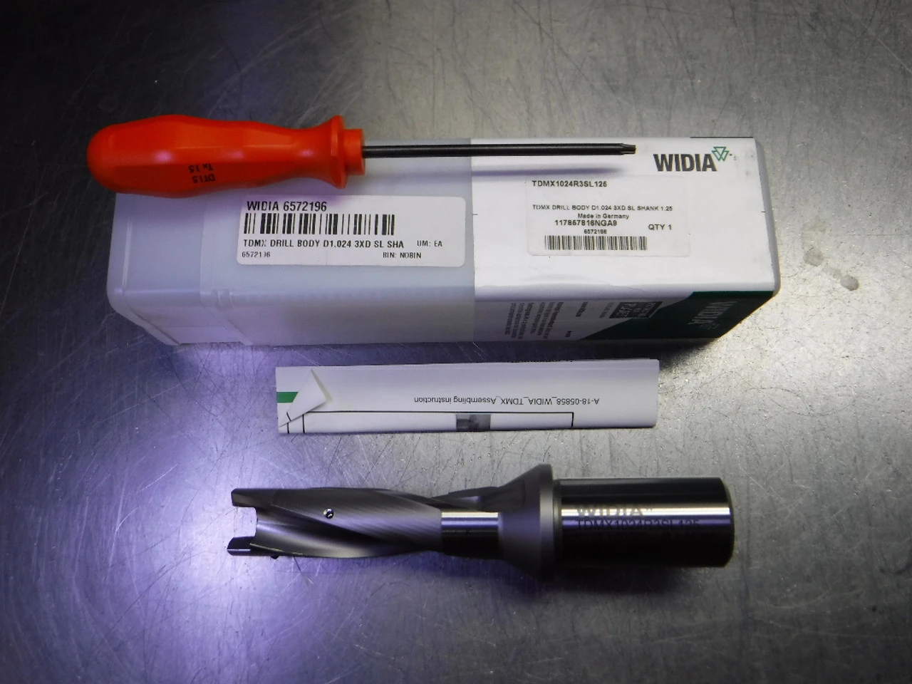Widia 1.0237" 2 Flute Coolant Thru Indexable Drill TDMX1024R3SL125 (LOC3024B)