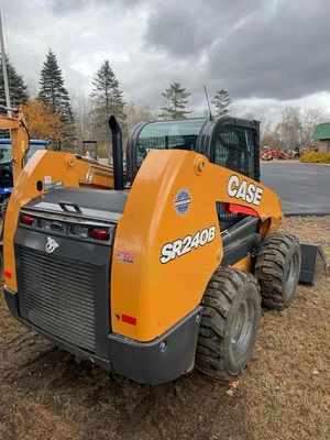 New | in-Stock 2025 CASE SR240B Skid Steer Loaders Maine US | Beauregard Equipment #1511198