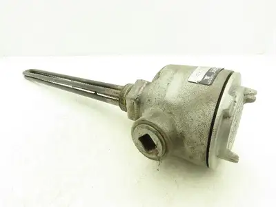 Chromalox ARMT0-2205E2T2 Immersion Heater Element 2kw 120V 1PH 2"NPT 19"L