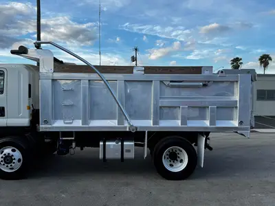 Used 2020 ISUZU FTR Dump trucks Florida US | Truck and Van Outlet #1509146